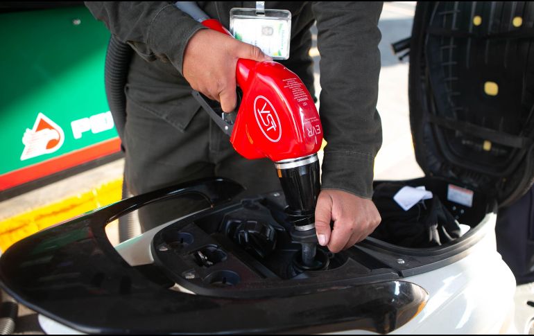 Hacienda detalló un paquete de medidas para limitar el traslado de costos al consumidor final. Entre ellas sobresalen los estímulos fiscales a combustibles mediante una reducción parcial de impuestos. EL INFORMADOR / ARCHIVO