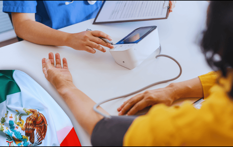 Para este 2026, México mantiene una cobertura del 78% en una población de más de 133 millones. ESPECIAL / CANVA