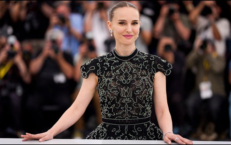Natalie Portman confirmó públicamente su tercer embarazo a través de una entrevista donde expresó su profunda gratitud por esta nueva etapa junto a Tanguy Destable. /AP/ARCHIVO