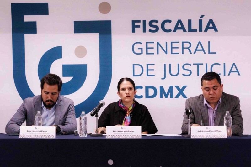 Bertha Alcalde Luján, titular de la Fiscalía General de Justicia de la Ciudad de México, encabeza una conferencia sobre el caso de Edith Guadalupe. SUN/O. Alvarado