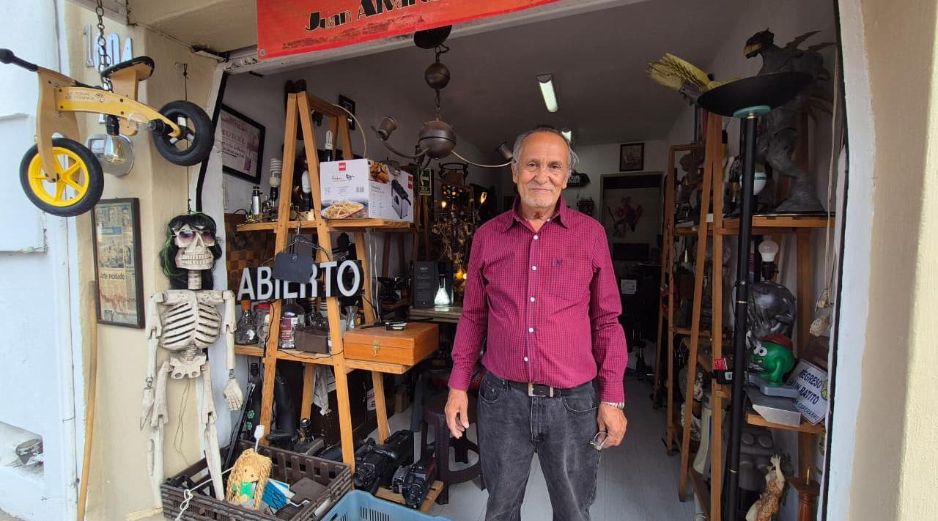 Don Enrique se aventura a hacer un pronóstico: en los próximos años, las empresas más grandes de la ciudad se dedicarán al reciclaje y a la reutilización de objetos. EL INFORMADOR / O. González