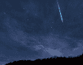 La lluvia de meteoros Líridas 2026, que iluminará fugazmente el paisaje con destellos de luz. UNSPLASH.