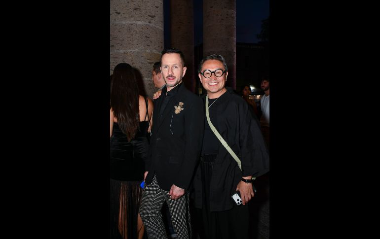 Oscar Madrazo y Chucho Martínez. GENTE BIEN JALISCO / Desfile de Julia y Renata