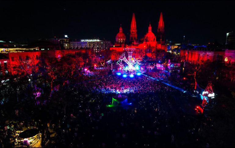 GDLuz se ha caracterizado por intervenir el espacio público con tecnología de iluminación de gran escala. EL INFORMADOR/ARCHIVO