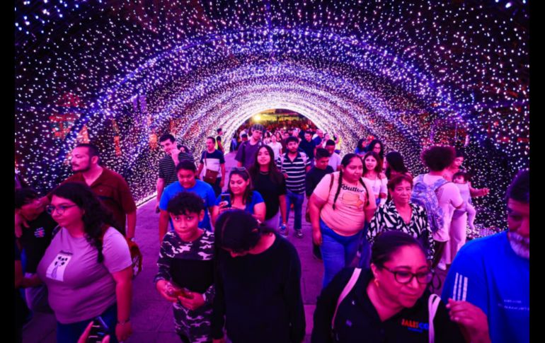 GDLuz iluminará el Centro Histórico hasta el 26 de abril, de las 19:30 a las 23:00 horas. EL INFORMADOR/J.ACOSTA