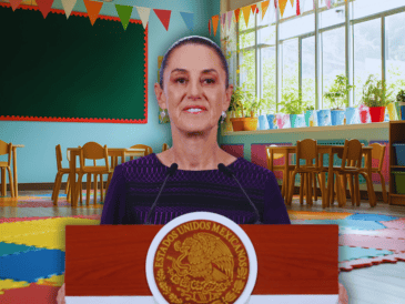 Sheinbaum explicó que cada vez nacen menos menores en México, lo que impacta directamente en la demanda educativa. EFE / M. Guzmán - ESPECIAL / CANVA