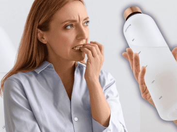 La hidratación es el pilar fundamental de una vida saludable, pero el recipiente que eliges importa tanto como el agua misma.  CANVA