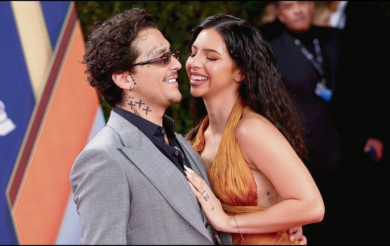 Al menos en publicaciones recientes de redes sociales, Nodal y Ángela Aguilar se muestran juntos. AFP / ARCHIVO