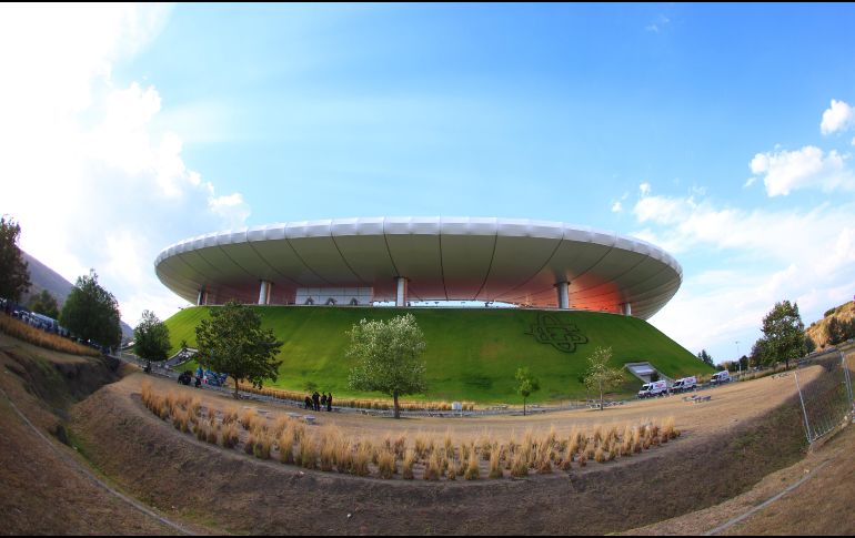ESTADIO AKRON. Las unidades del servicio 