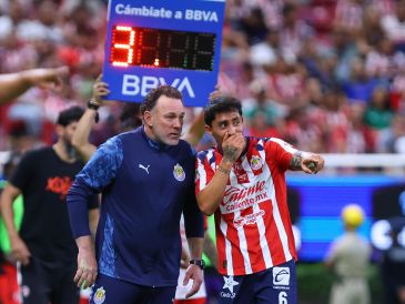 Las Chivas de Milito impusieron una nueva marca de puntos para el club, pero quedaron en el segundo lugar de la Liga MX por diferencia de goles. IMAGO7/J. Cubeyro