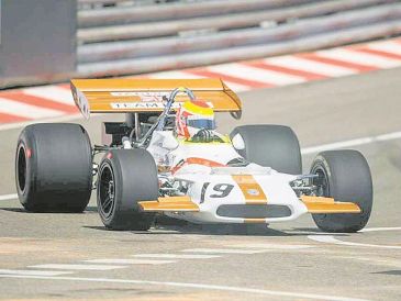 Adrián Fernández participa en la categoría “Jackie Stewart”, destinada a vehículos con motores de 3 litros fabricados entre 1966 y 1972. ESPECIAL