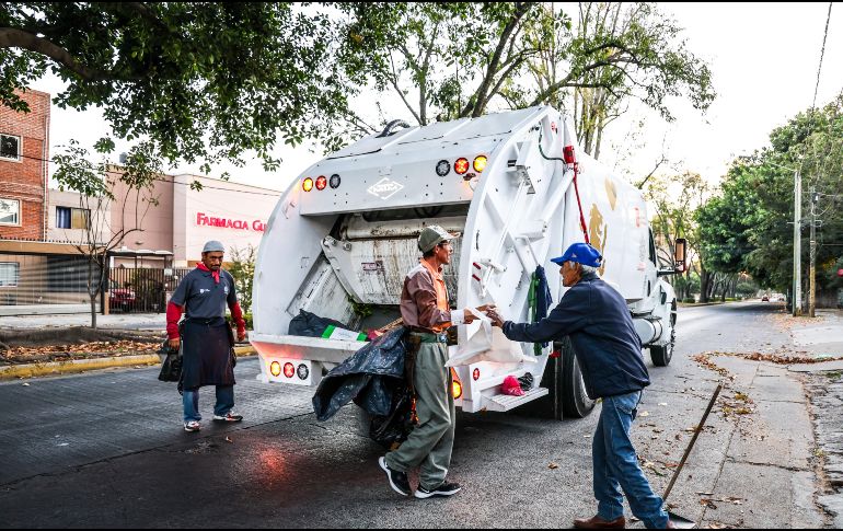 Recuerda que ese día no debes dejar bolsas de basura en la vía pública. EL INFORMADOR/ A. Navarro