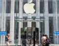 Apple reportó una "demanda extraordinaria" de lanzamientos como el iPhone 17", el iPad Air con el chip M4 y la computadora portátil MacBook Neo. EFE/ARCHIVO