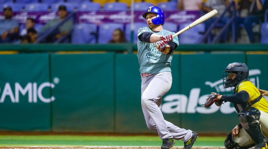 Kyle Garlick produjo cuatro carreras en el juego. CORTESÍA/Charros de Jalisco