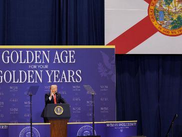 Donald Trump bromeó sobre Claudia Sheinbaum e imitó su voz durante un evento privado. EFE/C. Herrera-Ulashkevich