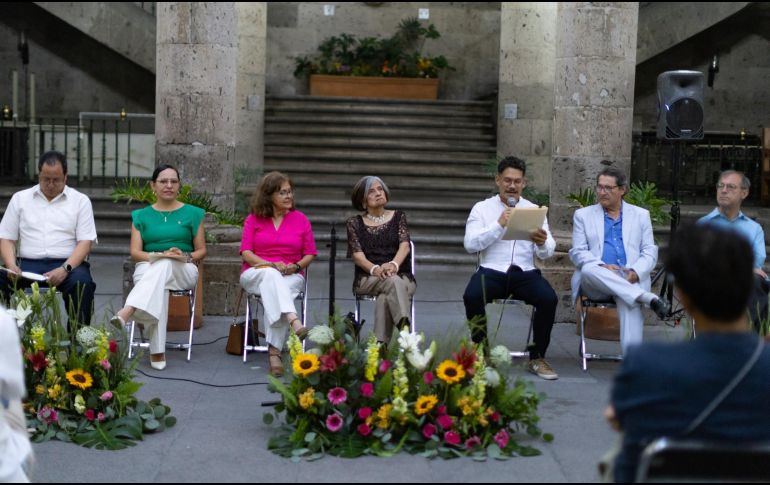 La ceremonia se llevó a cabo este sábado 2 de mayo en el Patio de la Presidencia Municipal. CORTESÍA.