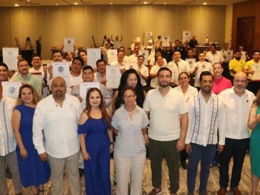 La dependencia informó que se otorgaron 50 Distintivos H, ocho Sellos Punto Limpio y dos Distintivos M, reconocimientos que acreditan la implementación de buenas prácticas en higiene, protocolos de limpieza y gestión empresarial. CORTESÍA