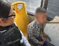 En entrevista con el niño, este solo respondió que su mamá estaba trabajando y quería aprovechar para visitar a unos amigos y jugar "FC 26". CORTESÍA