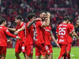 Los Diablos Rojos del Toluca aplastaron 4-0 al LAFC de la MLS, revirtiendo el marcador global para un contundente 5-2. IMAGO7.