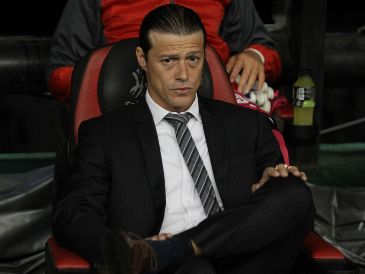 Almeyda se encuentra sin equipo, después de haber sido cesado por el Sevilla en junio de 2025. SUN/Archivo