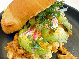 Disfruta de un delicioso desayuno acudiendo a Birote Salado. ESPECIAL