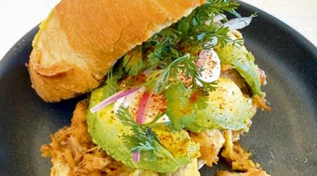 Disfruta de un delicioso desayuno acudiendo a Birote Salado. ESPECIAL