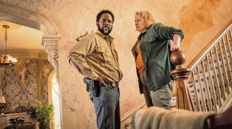 Esta imagen presenta a Harold Perrineau (como Boyd Stevens) y Elizabeth Saunders (como Donna) en una escena de “From”. CORTESÍA
