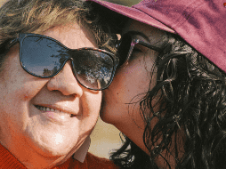 Asumir el cuidado de una madre en su vejez no es solo un acto de reciprocidad familiar, sino un desafío. UNSPLASH / D. VILCHES