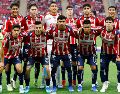 Pese al cambio de sede, el técnico Gabriel Milito aseguró que la esencia del equipo y la conexión con la afición permanecerán intactas sin importar el inmueble donde jueguen. EFE/ F. Guasco