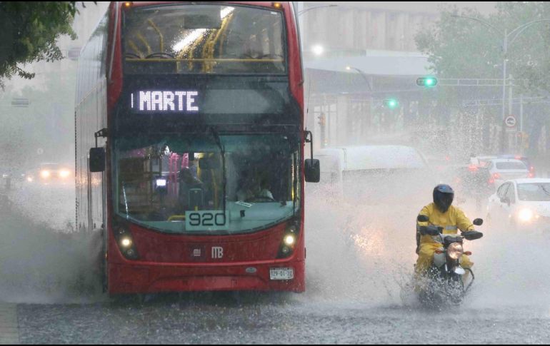 El aumento de lluvias extremas en la CDMX no es un caso aislado, la Organización Meteorológica Mundial (OMM) confirmó que las lluvias torrenciales están causando estragos a nivel mundial. SUN/V. Rosas