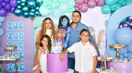 Mónica Rojo, Zoé Martínez, Alberto Martínez, María Emilia Martínez y Noé Martínez.