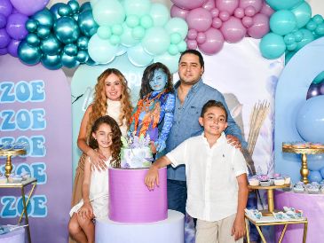 Mónica Rojo, Zoé Martínez, Alberto Martínez, María Emilia Martínez y Noé Martínez.