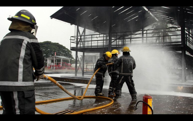 Cinco personas resultaron heridas en la conflagración que colocó a Pemex de nueva cuenta en el centro del debate. SUN/ARCHIVO