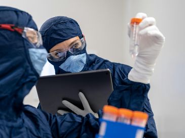 El riesgo al público general, sin embargo, continúa siendo "bajo", según indicó David Fitter, funcionario de Centros para el Control y Prevención de Enfermedades (CDC, en inglés). Unsplash