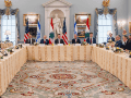 Delegaciones de Israel y el Líbano durante una nueva ronda de negociaciones de paz este viernes, en Washington, Estados Unidos. EFE/@statedeptspox