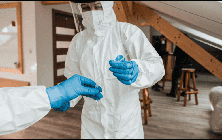 La variante involucrada, conocida como virus de los Andes, es endémica de regiones montañosas en Argentina y Chile, y destaca por ser la única cepa de hantavirus con capacidad comprobada de transmisión de persona a persona. CANVA