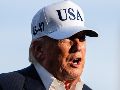 Donald Trump impulsó un bloqueo petrolero a Cuba que agravó aún más la crisis energética en la isla. EFE/E. Lee