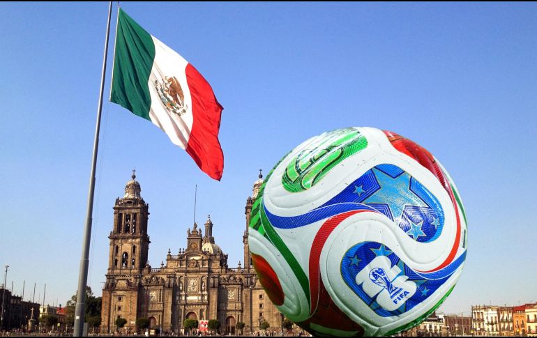 Ciudad de México, la ciudad más poblada de América del Norte, estará presente durante la Copa Mundial 2026 este verano. ESPECIAL / CANVA y AFP