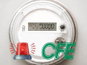 Ningún trabajador, técnico o prestador de servicios está autorizado para comercializar medidores de manera particular ni para condicionar trámites relacionados con la prestación del servicio eléctrico. ESPECIAL / CANVA y CFE