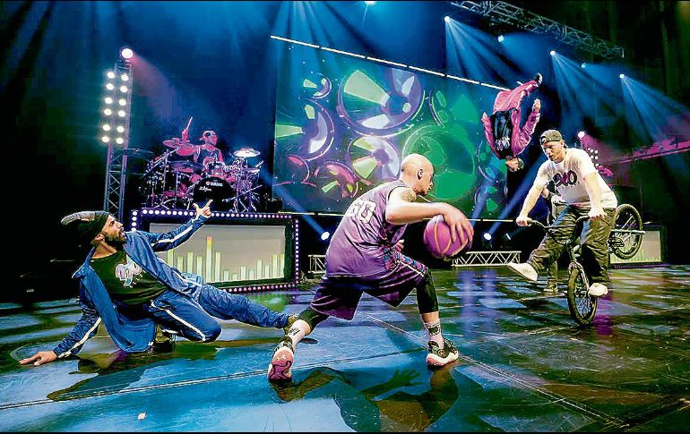 “360 ALLSTARS”, es un espectáculo que combina circo urbano, música en vivo, breakdance, basquetbol freestyle y acrobacia. CORTESÍA