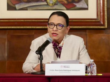 Rosa Icela Rodríguez Velázquez evitó hablar del espinoso tema de Rocha Moya ante la prensa. X / @rosaicela_