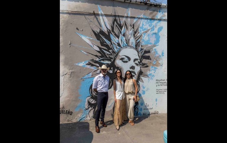 Óscar Naveja, Sofía Basave, y Marcelia Figueroa. GENTE BIEN JALISCO / Weekend Experience