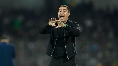 A tan solo 180 minutos de distancia del título, Efraín Juárez tiene frente a sí la posibilidad de devolverle la gloria al club que lo formó desde niño y con el que construyó sus primeros sueños como futbolista profesional. IMAGO7