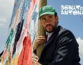 La nueva propuesta de Bad Bunny mezcla moda urbana, colores tropicales y referencias culturales inspiradas en Puerto Rico. INSTAGRAM/@zara