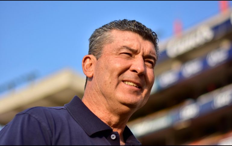 El “Chepo” de la Torre criticó a los directivos del futbol mexicano y afirmó que “entre ellos mismos se meten el pie”. IMAGO7.