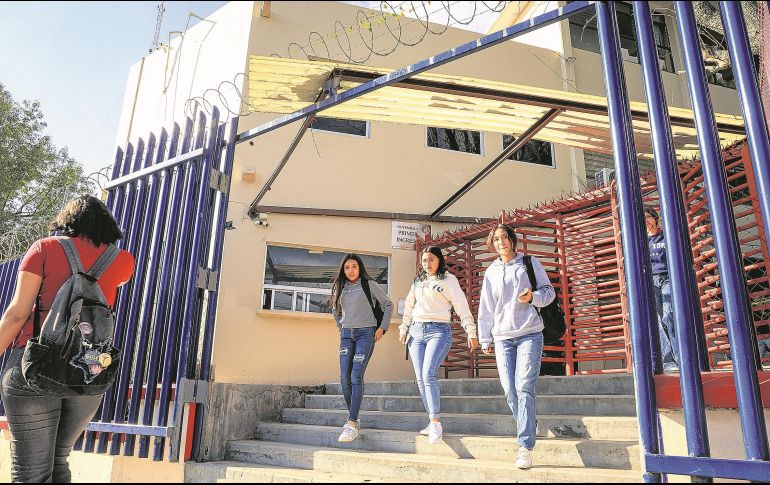 La SEP ha determinado que este viernes los alumnos deberán asistir a clases con normalidad a pesar del festejo del Día del Estudiante. EL INFORMADOR/ Archivo
