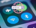 Si bien lo ideal sería usar una sola de estas funciones a la vez, la realidad es que muchos dispositivos requieren tanto conexión Wi-Fi como Bluetooth para operar correctamente. ESPECIAL / CANVA