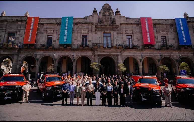 La coordinadora municipal de Gestión Integral de Riesgos, Protección Civil y Bomberos destacó el trabajo de sus elementos y agradeció el apoyo de la alcaldesa para equipar y fortalecer a la corporación. ESPECIAL / Gobierno de Guadalajara