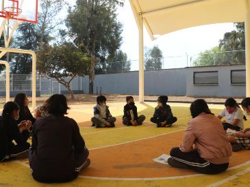 Autoridades educativas aseguraron que el objetivo es que los alumnos estén expuestos a los rayos UV el menor tiempo posible. EL INFORMADOR/ARCHIVO