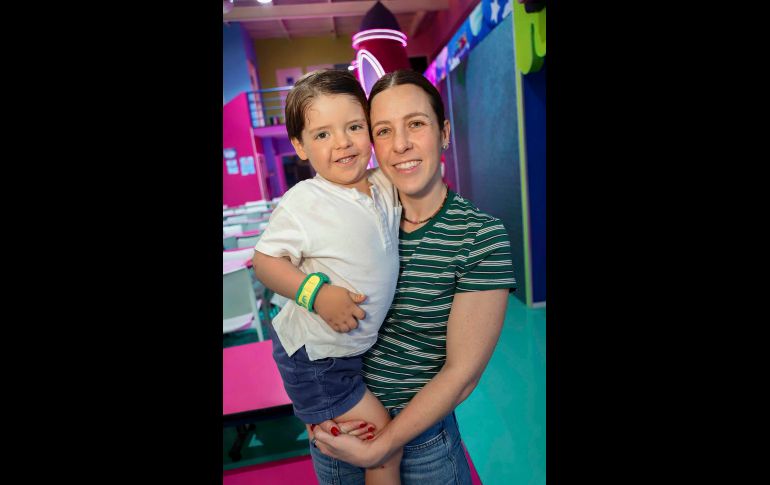 Patricio Domene y Lorenza Lázaro. GENTE BIEN JALISCO / Cumpleaños Lucas Palafox